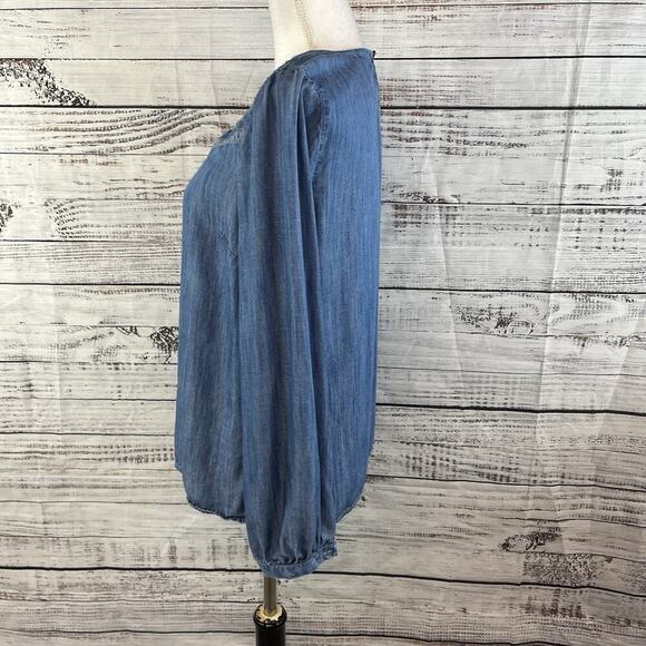 Talbots Blouse Top size Small Denim Chambray Tencel Lace Boho Peasant Modest - Picture 8 of 10